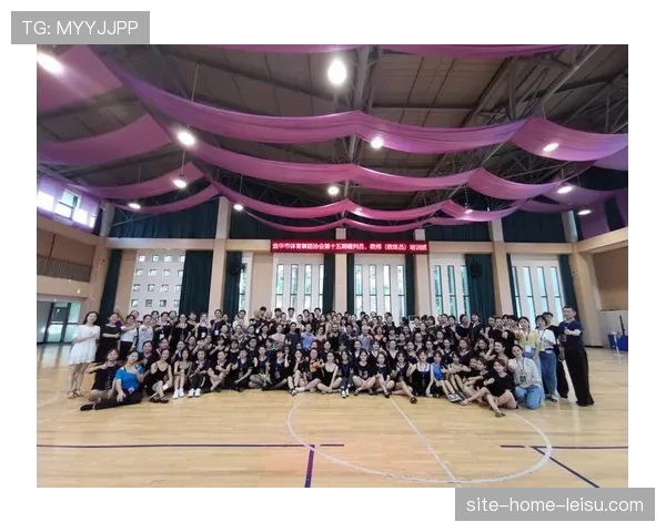 英超裁判培训体系强化 场景讨论纳入每周课程 英超裁判培训体系强化 场景讨论纳入每周课程